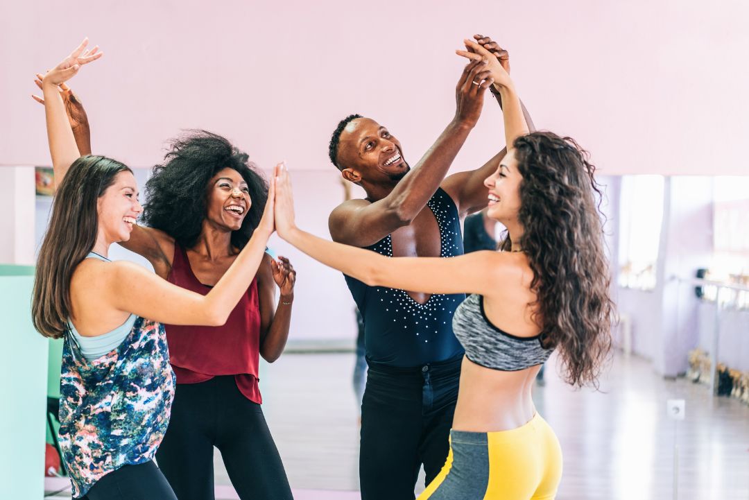 Les cours gratuits de salsa, de bachata, et de kizomba : une fausse bonne idée ?